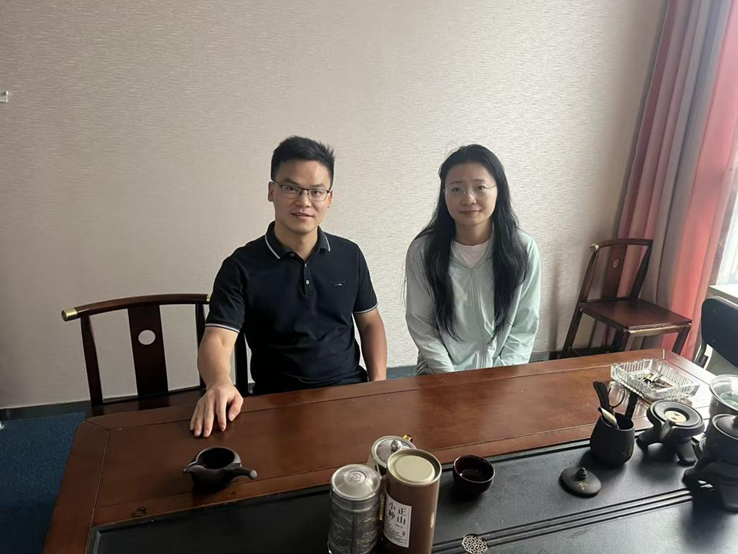 訪(fǎng)企拓崗強(qiáng)對(duì)接，校企協(xié)同育英才——針紡織品及原料銷(xiāo)售領(lǐng)域的新路徑